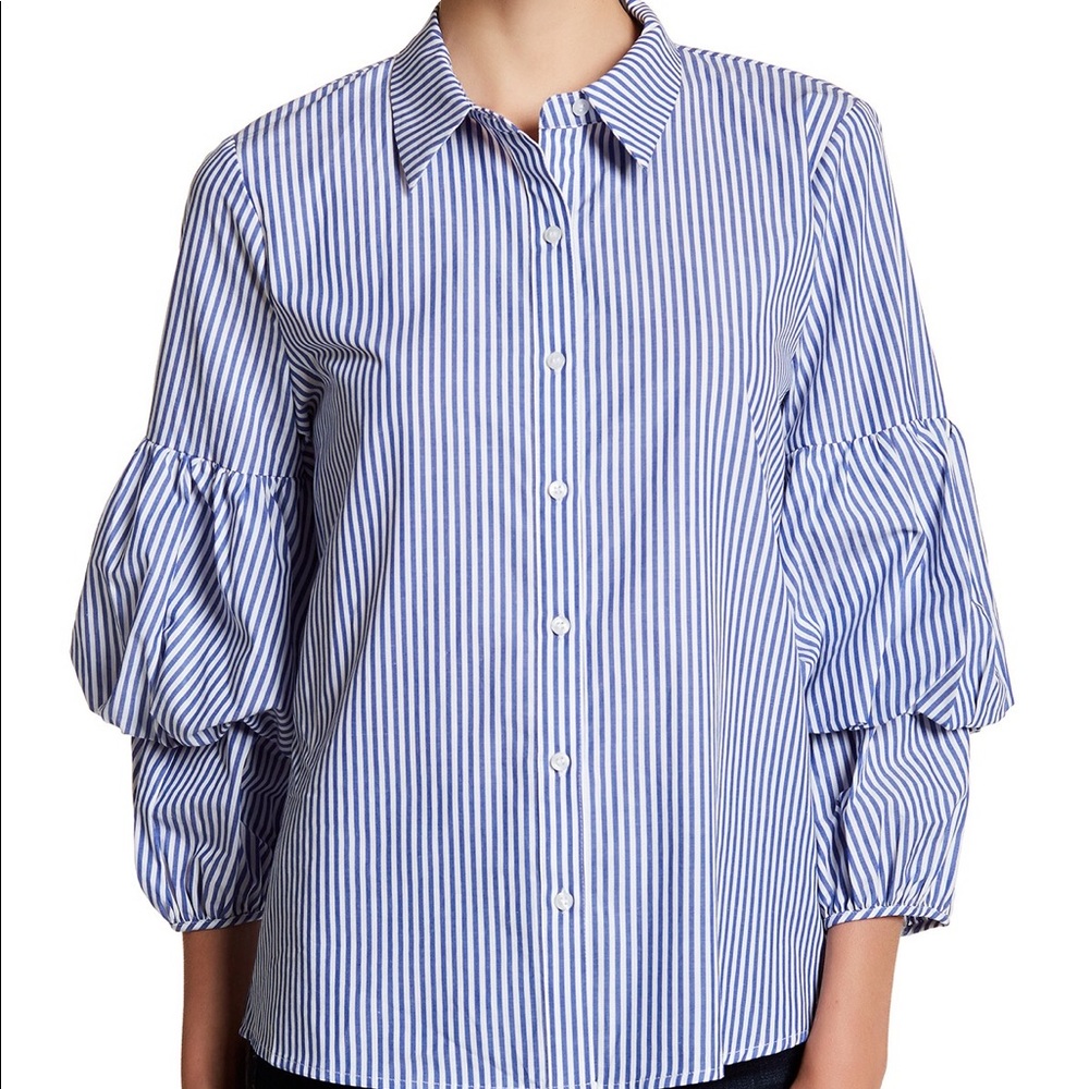 Ro & De - Large Ruched Long Sleeve Button Down